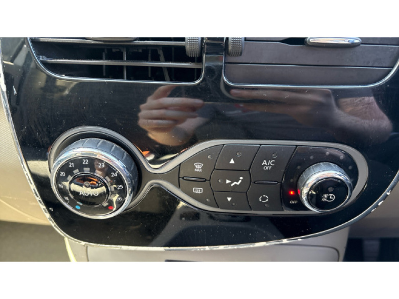 Renault Zoe 68kW i Dynamique Nav 41kWh 5dr Auto Electric Hatchback